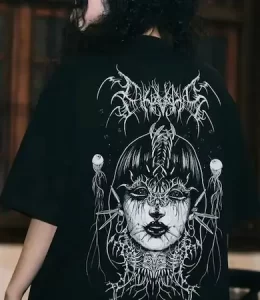 Camiseta Gótica FACES