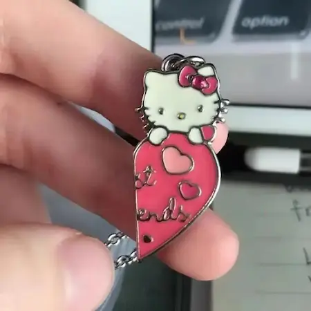 Colar Hello Kitty (Duplo)